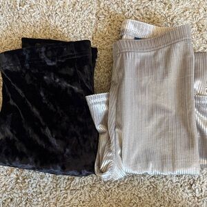 Old Navy | 2 Pairs of Leggings 🎡